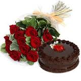 Bouquet of 12 red roses and 1/2 kg chocolate cake